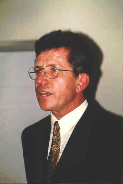fka.jpg (12970 bytes)